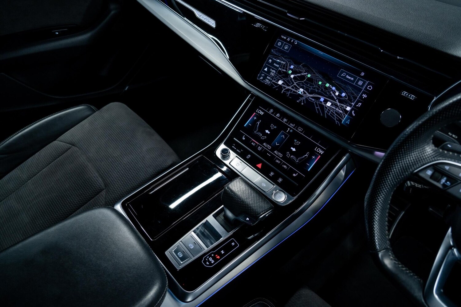 Used Audi Q8 for sale - 77993683: Photo 40