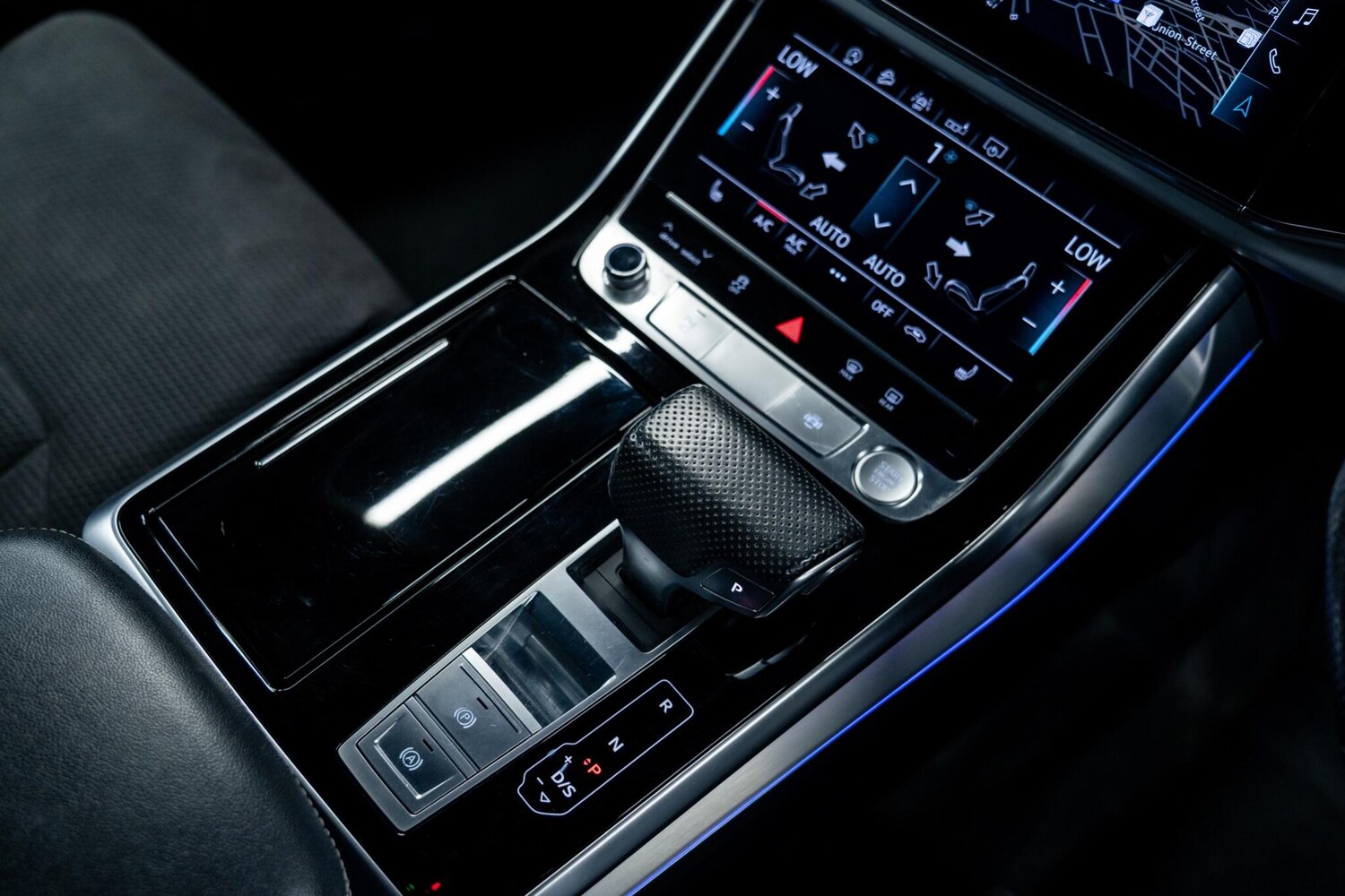 Used Audi Q8 for sale - 77993683: Photo 42