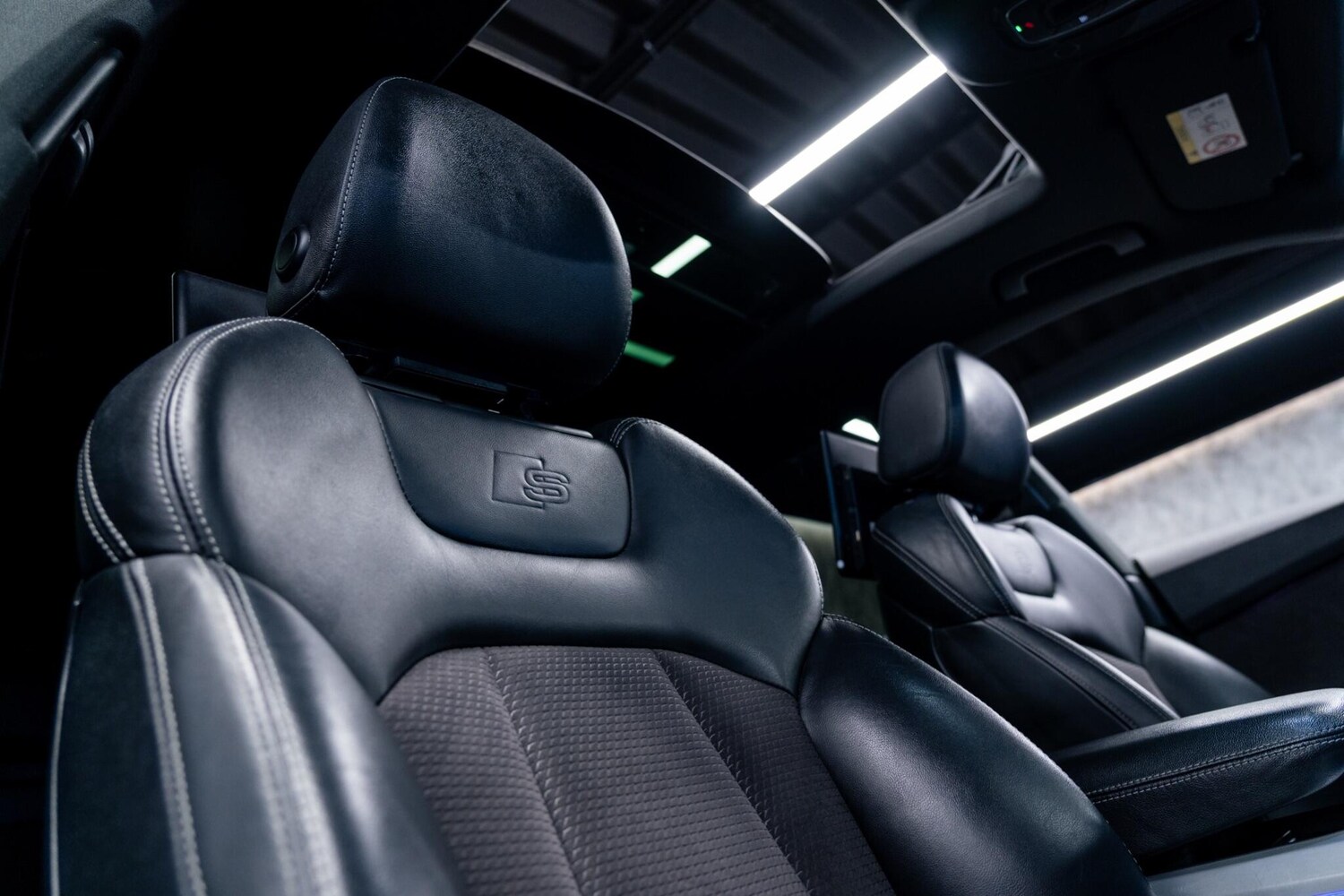 Used Audi Q8 for sale - 77993683: Photo 48