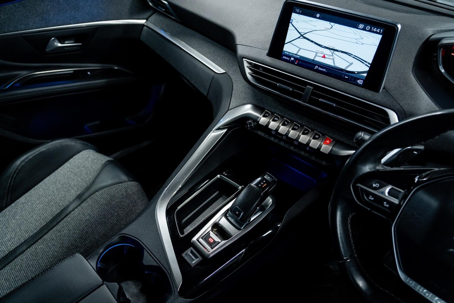 Used Peugeot 3008 2017 for sale - 78073115: Photo 32