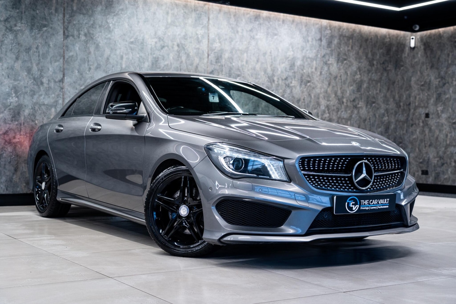 Used Mercedes-Benz CLA 2013 for sale - 77993690: Photo 1