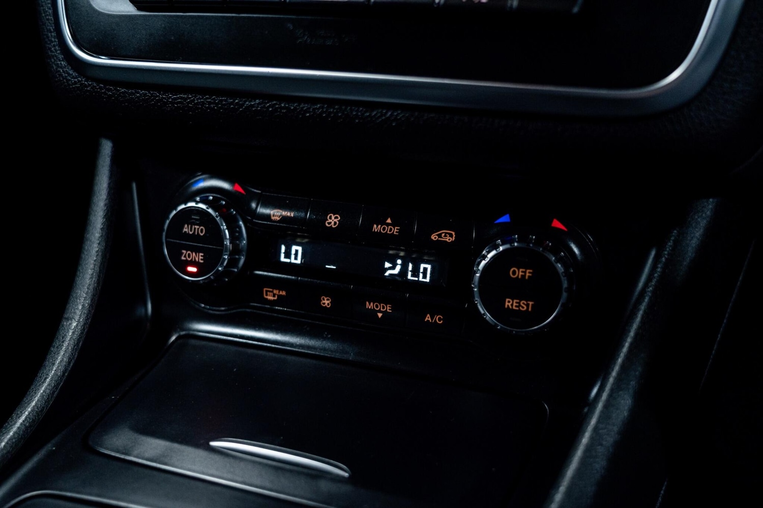 Used Mercedes-Benz CLA 2013 for sale - 77993690: Photo 28