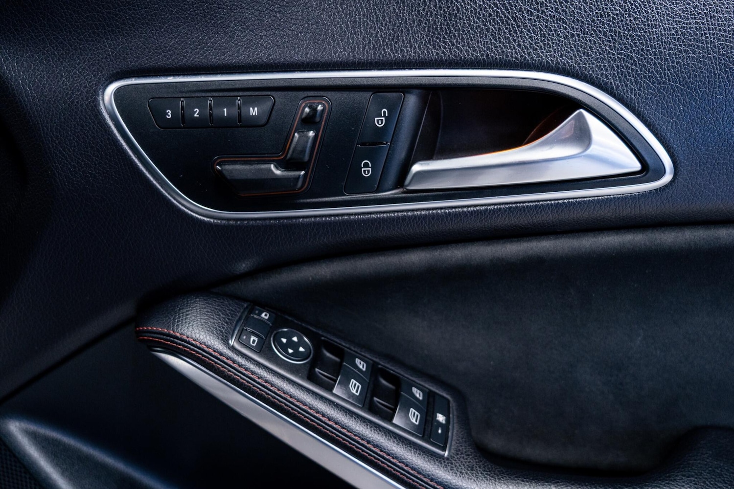 Used Mercedes-Benz CLA 2013 for sale - 77993690: Photo 30