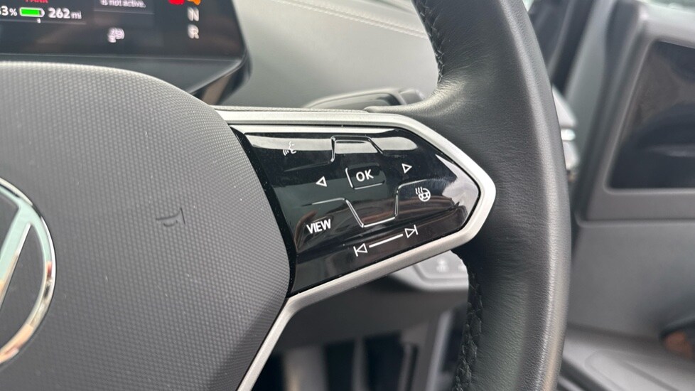 Used Volkswagen ID.5 2024 for sale - 76888855: Photo 27