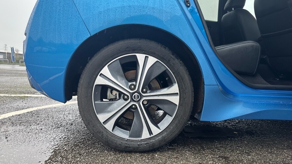 Used Nissan Leaf 2021 for sale - 76861802: Photo 18