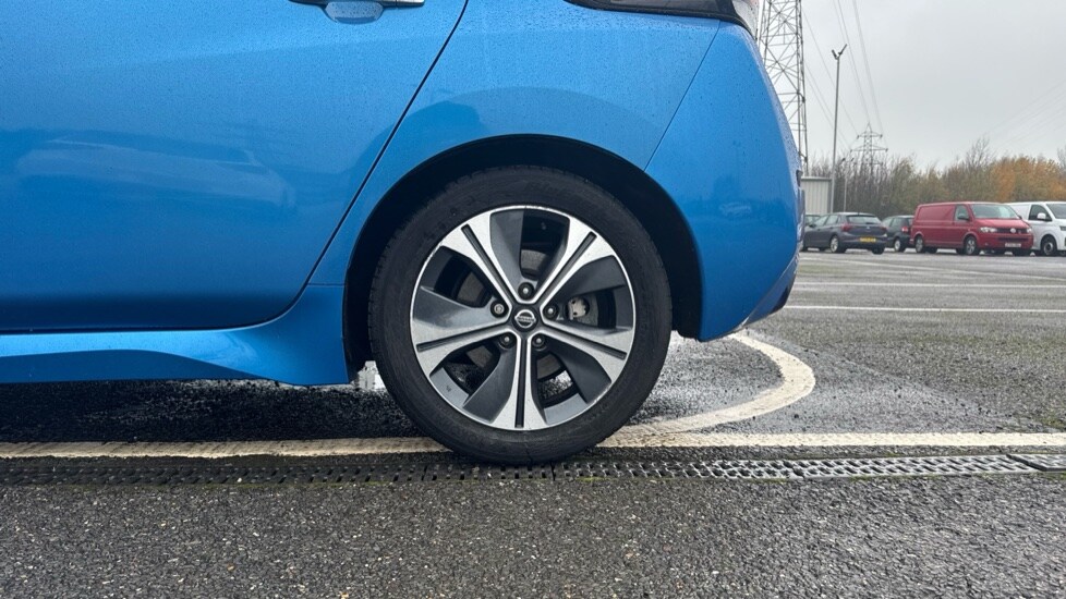 Used Nissan Leaf 2021 for sale - 76861802: Photo 19