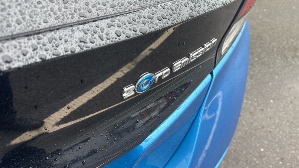 Used Nissan Leaf 2021 for sale - 76861802: Photo 31