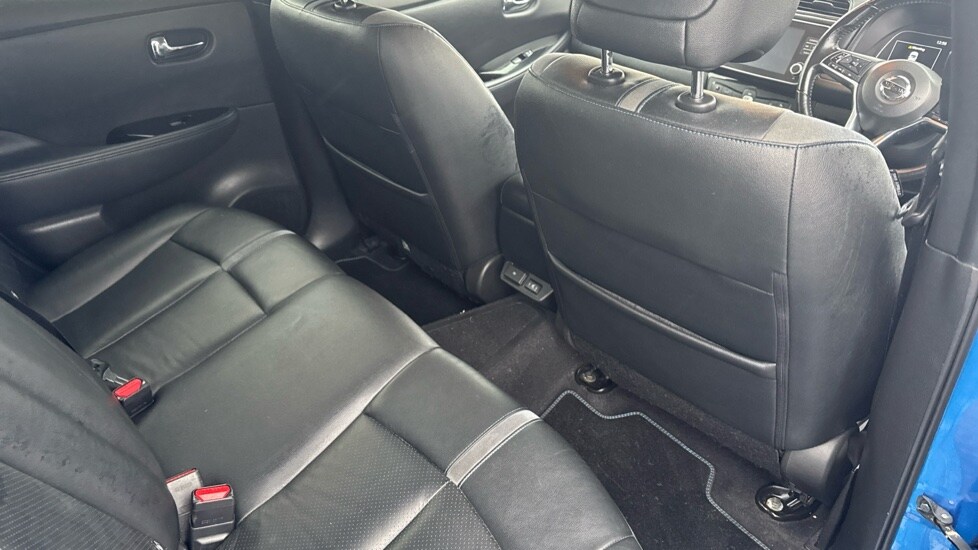 Used Nissan Leaf 2021 for sale - 76861802: Photo 35