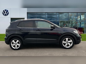 Used Volkswagen T-Cross 2022 for sale - 77082463: Photo