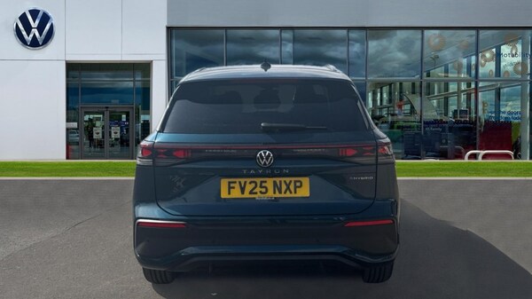 Used Volkswagen Touran 2025 for sale - 75641200: Photo 11