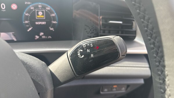 Used Volkswagen Touran 2025 for sale - 75641200: Photo 31