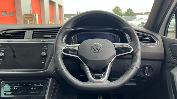 Used Volkswagen Tiguan 2023 for sale - 75652746: Photo 27