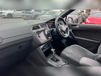 Used Volkswagen Tiguan 2023 for sale - 75652746: Photo