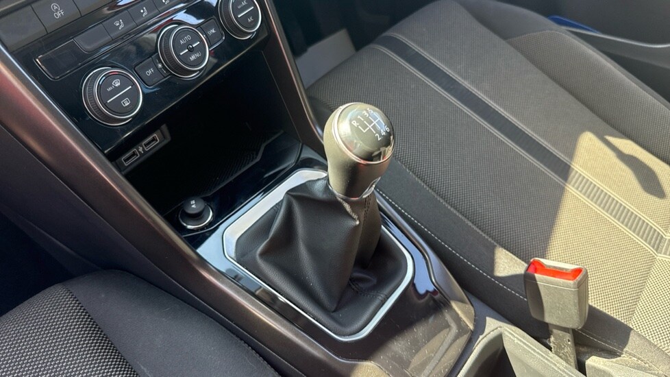 Used Volkswagen T-Roc 2019 for sale - 77082447: Photo 32