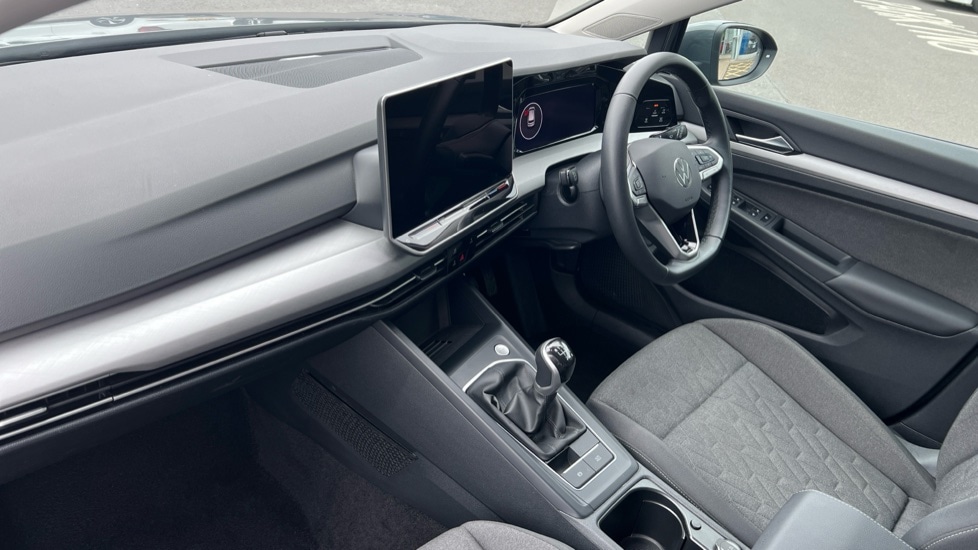 Used Volkswagen Golf 2024 for sale - 76475052: Photo 2