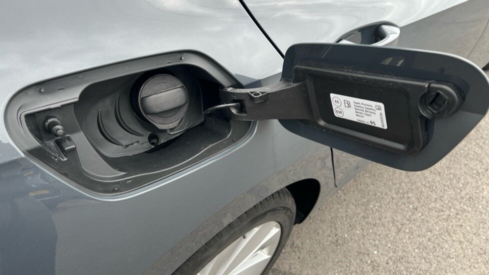 Used Volkswagen Golf 2024 for sale - 76475052: Photo 29