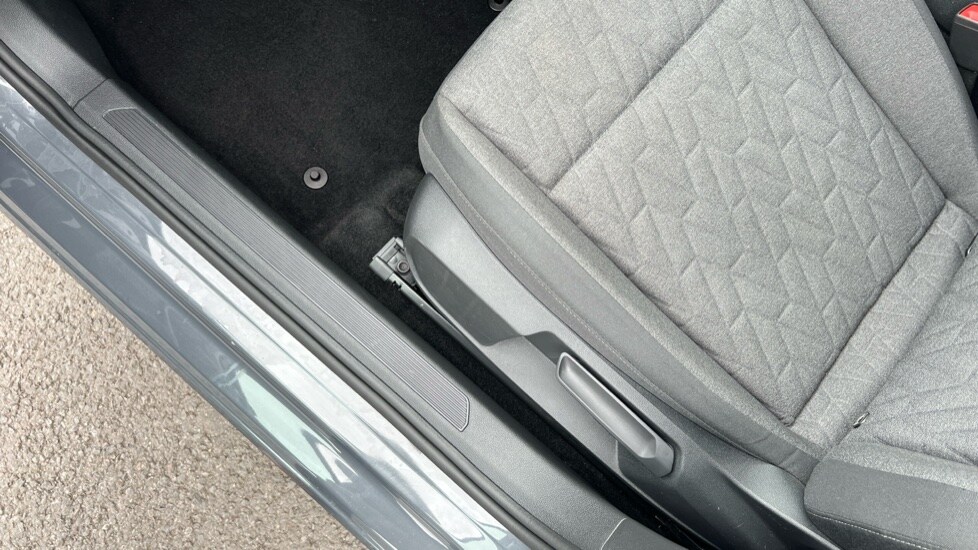 Used Volkswagen Golf 2024 for sale - 76475052: Photo 40