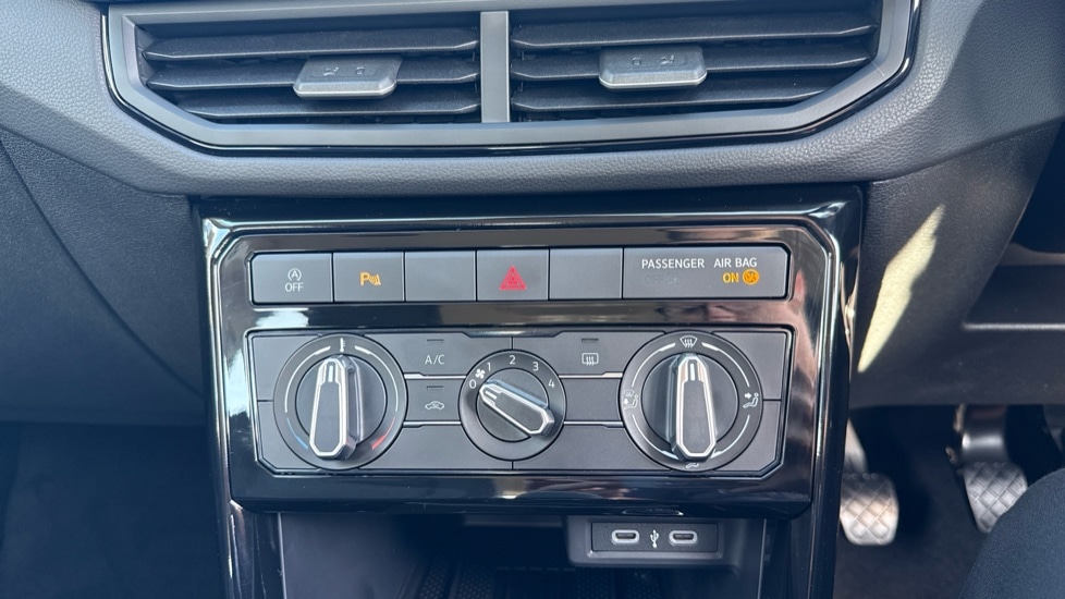 Used Volkswagen T-Cross 2025 for sale - 76328131: Photo 24