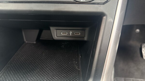 Used Volkswagen Polo 2023 for sale - 75652790: Photo 42