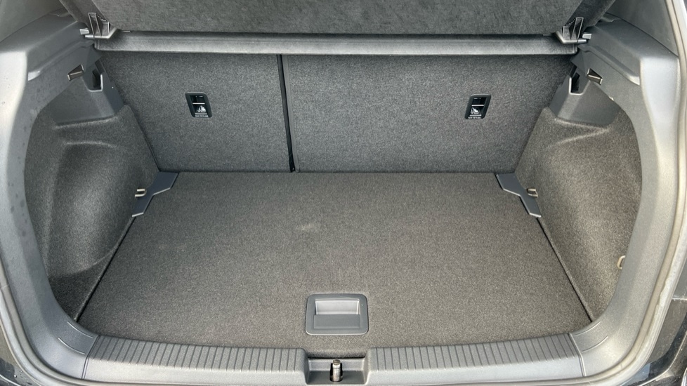 Used Volkswagen T-Cross 2024 for sale - 76796582: Photo 16