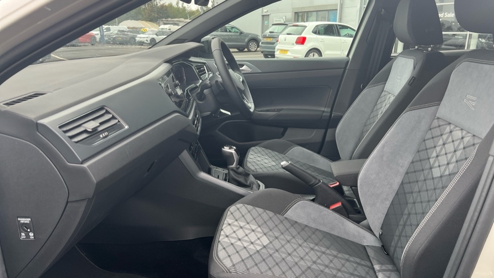 Used Volkswagen Taigo 2025 for sale - 76328304: Photo 28