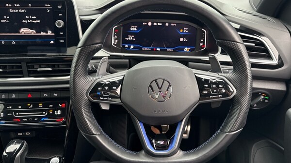 Used Volkswagen T-Roc 2023 for sale - 76312065: Photo 32
