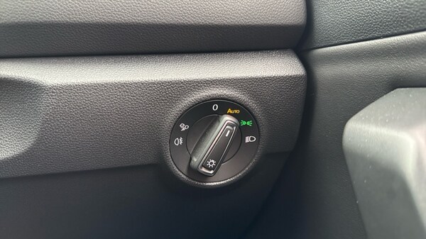 Used Volkswagen T-Roc 2023 for sale - 76312065: Photo 33