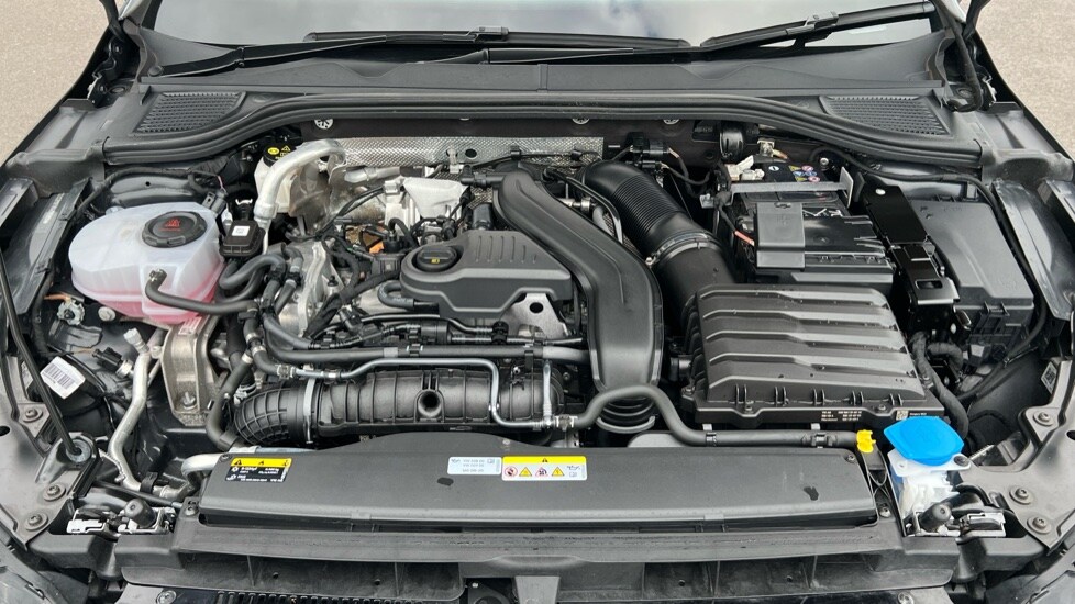 Used Volkswagen Golf 2024 for sale - 76796503: Photo 17