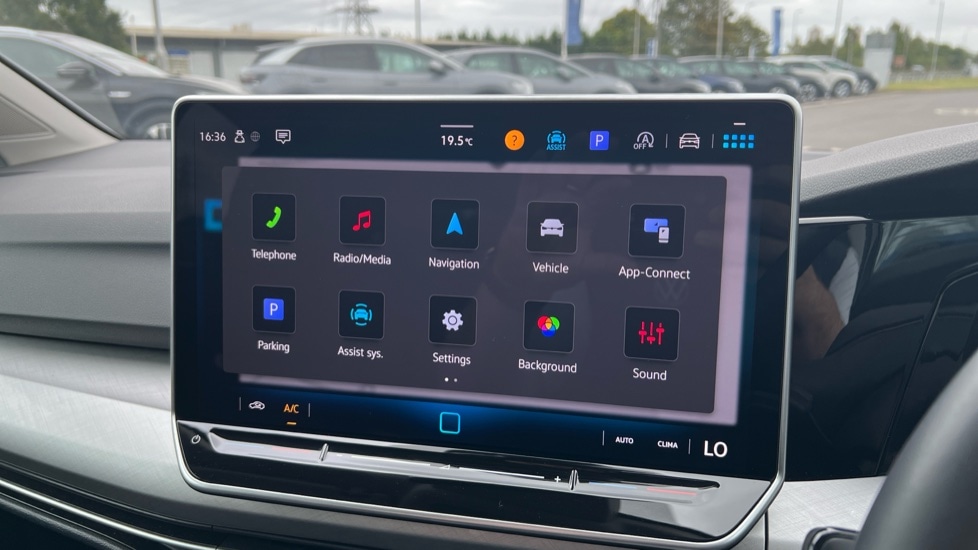 Used Volkswagen Golf 2024 for sale - 76796503: Photo 24