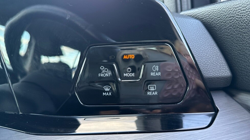 Used Volkswagen Golf 2022 for sale - 76124346: Photo 31