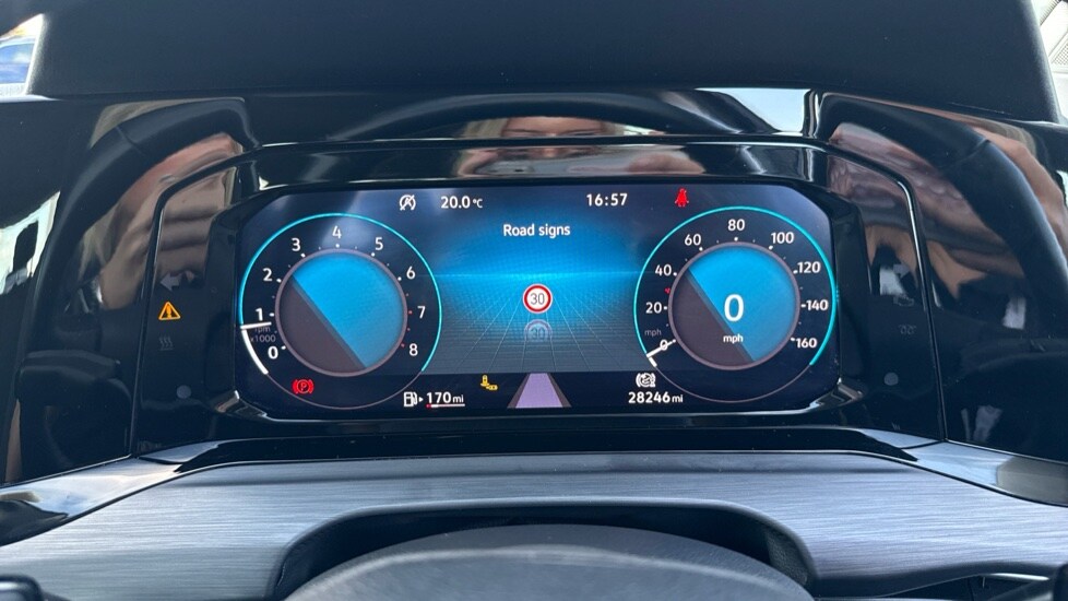 Used Volkswagen Golf 2022 for sale - 76124346: Photo 33