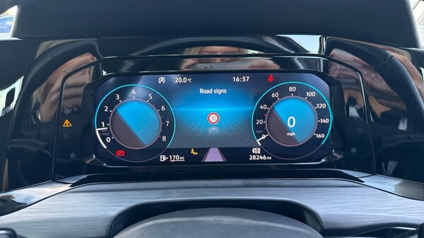 Used Volkswagen Golf 2022 for sale - 76124346: Photo 33