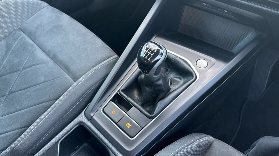 Used Volkswagen Golf 2022 for sale - 76124346: Photo 34