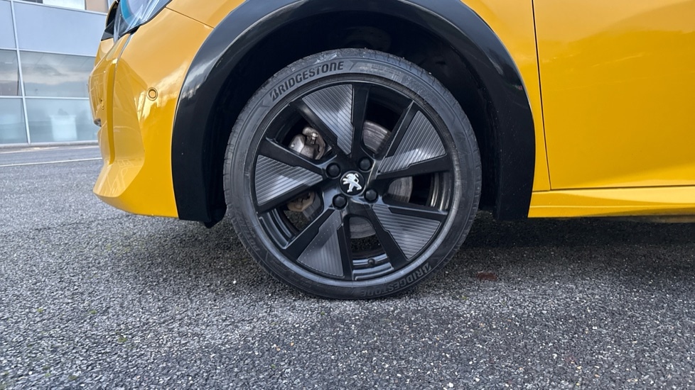 Used Peugeot 208 2021 for sale - 76684239: Photo 17