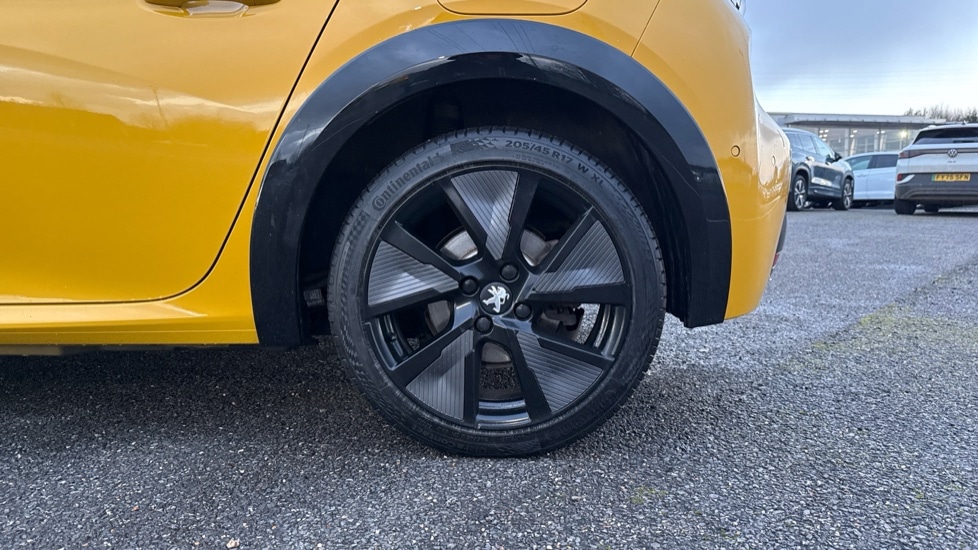 Used Peugeot 208 2021 for sale - 76684239: Photo 18