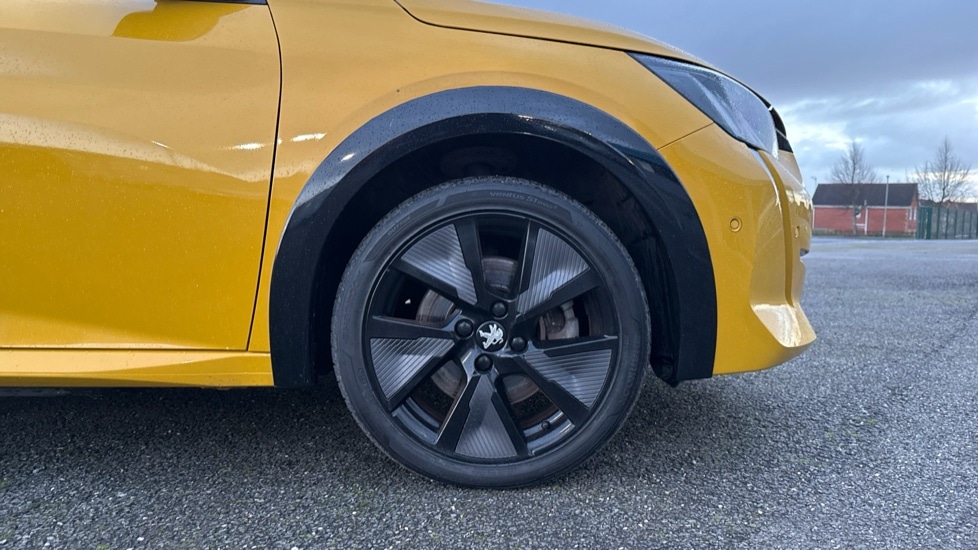 Used Peugeot 208 2021 for sale - 76684239: Photo 20