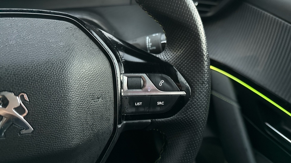 Used Peugeot 208 2021 for sale - 76684239: Photo 21