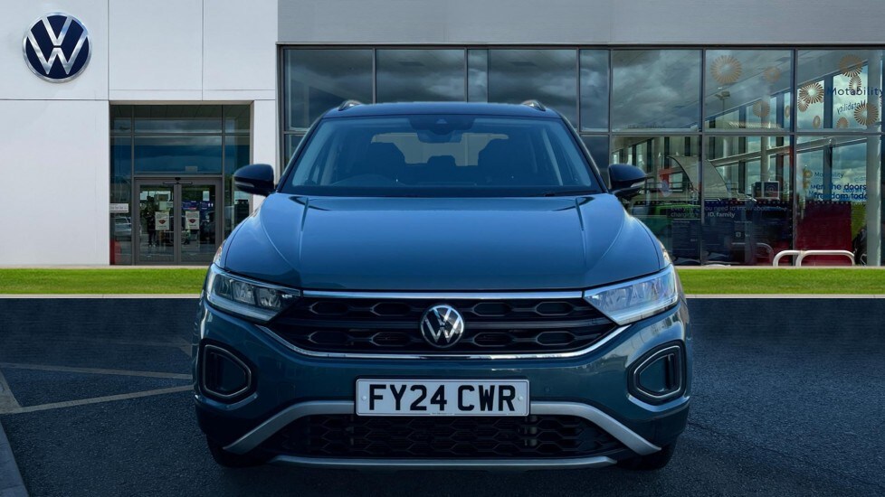 Used Volkswagen T-Roc 2024 for sale - 76796247: Photo 10