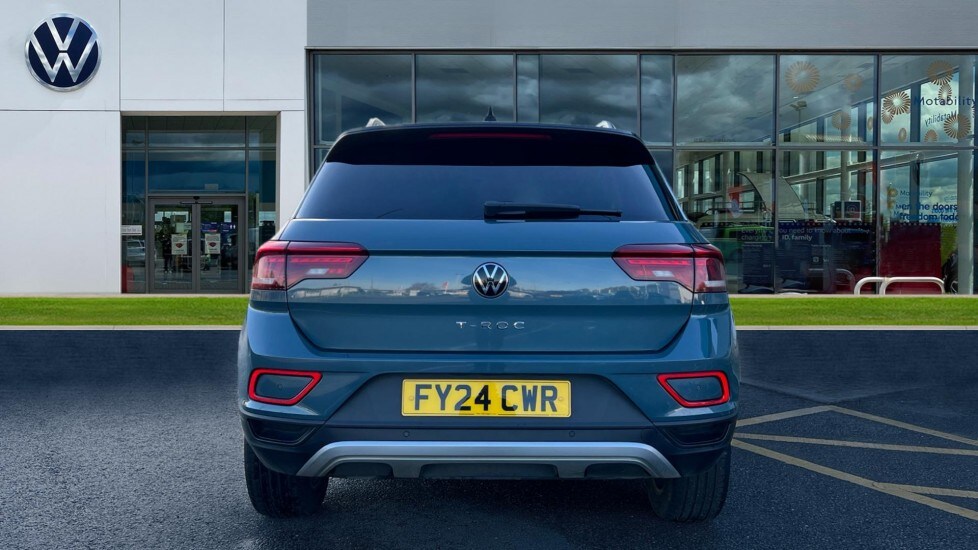 Used Volkswagen T-Roc 2024 for sale - 76796247: Photo 11