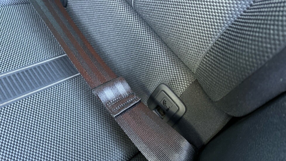 Used Volkswagen T-Roc 2024 for sale - 76796247: Photo 41