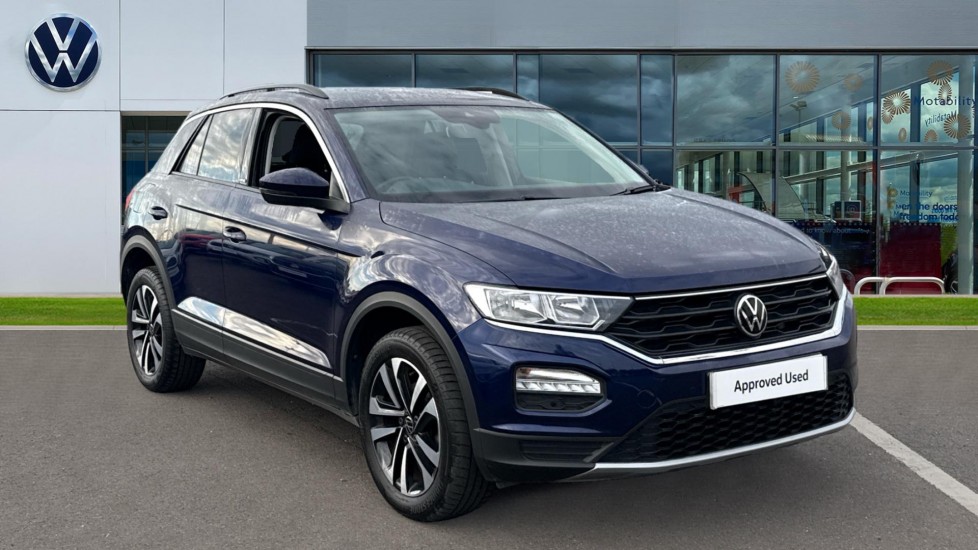 Used Volkswagen T-Roc 2021 for sale - 76078970: Photo 1