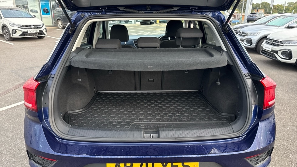 Used Volkswagen T-Roc 2021 for sale - 76078970: Photo 16