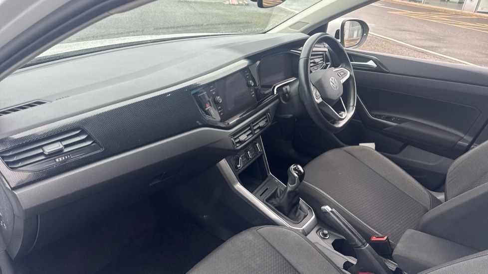 Used Volkswagen Taigo 2022 for sale - 76796251: Photo 2