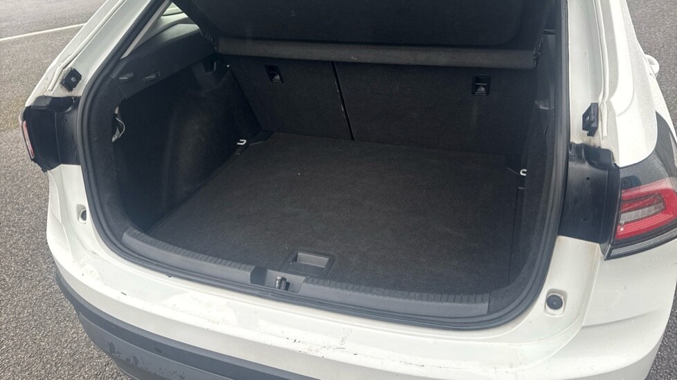 Used Volkswagen Taigo 2022 for sale - 76796251: Photo 37