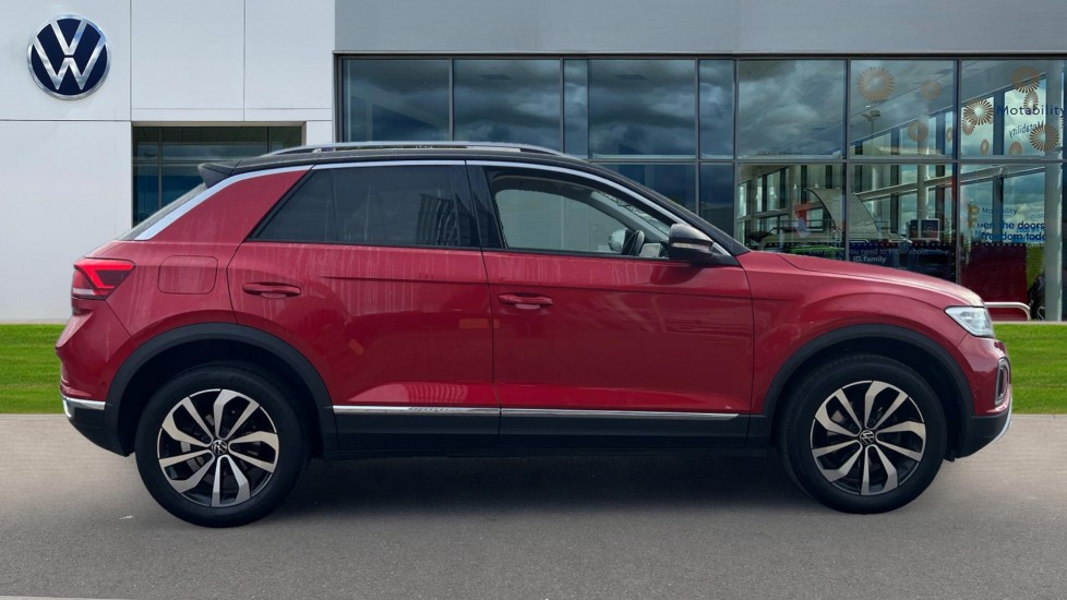 Used Volkswagen T-Roc 2022 for sale - 76079075: Photo 4