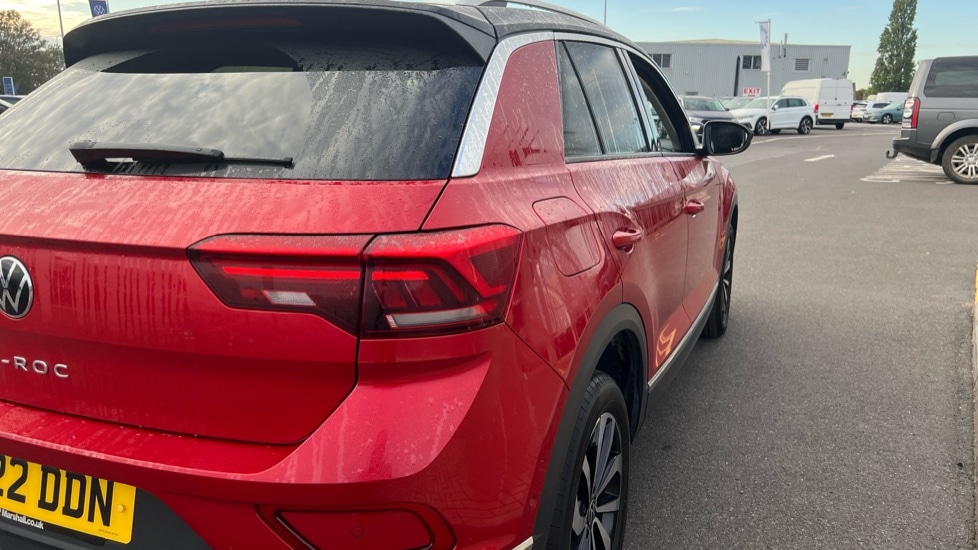Used Volkswagen T-Roc 2022 for sale - 76079075: Photo 46