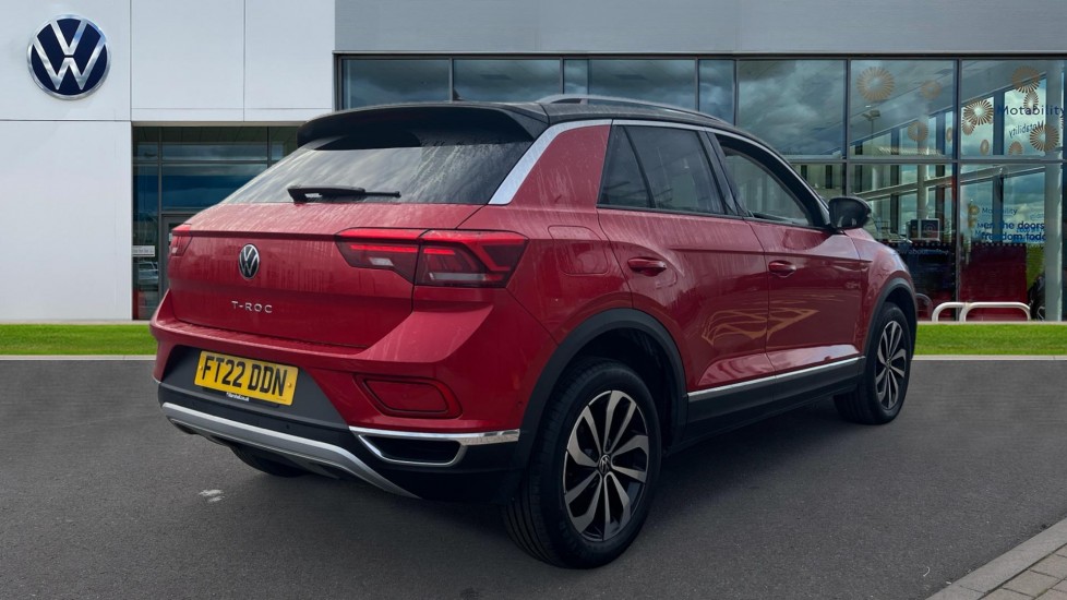 Used Volkswagen T-Roc 2022 for sale - 76079075: Photo 8