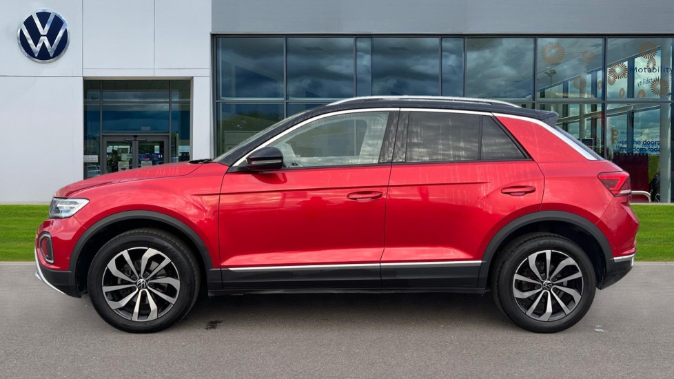 Used Volkswagen T-Roc 2022 for sale - 76079075: Photo 9