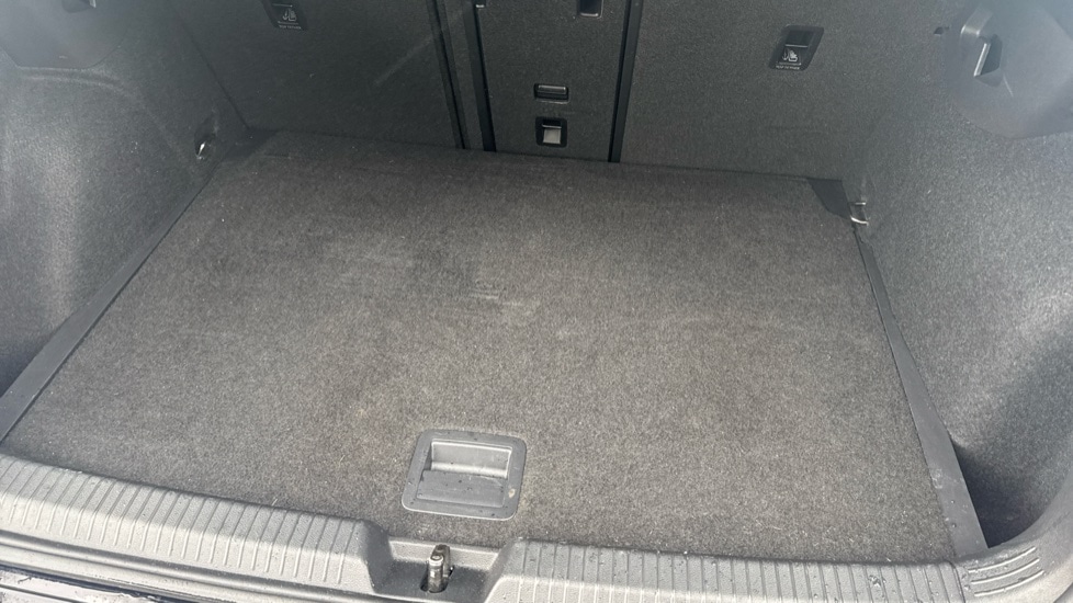 Used Volkswagen Golf 2020 for sale - 77059136: Photo 36