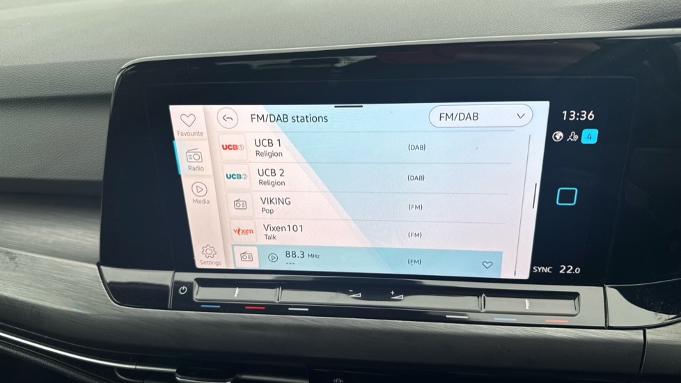 Used Volkswagen Golf 2020 for sale - 77059136: Photo 54